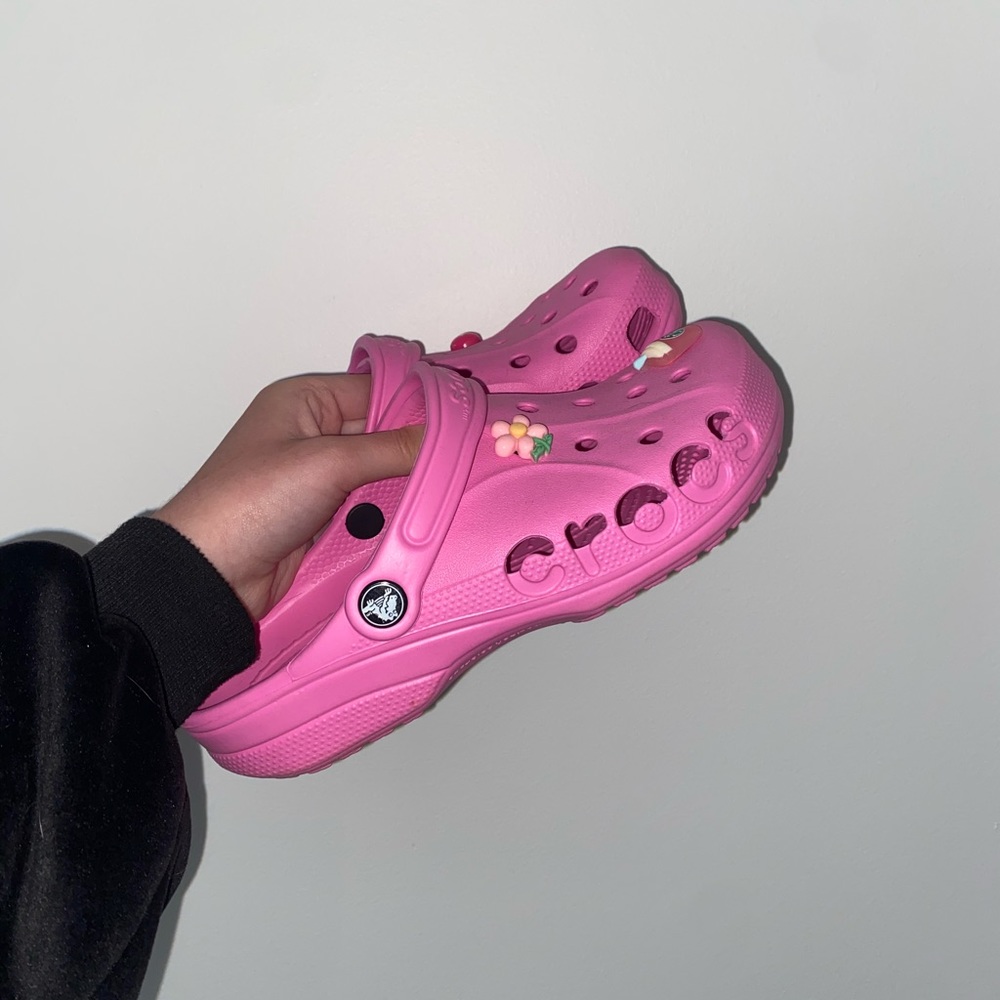 SOLD crocs